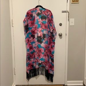 Chelsea & Theodore blue and pink floral duster